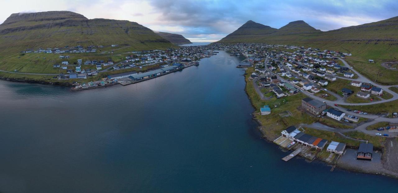 Panorama Boathouse Villa Klaksvik Exterior photo